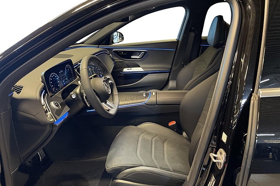 Mercedes-Benz E300 13 of 17