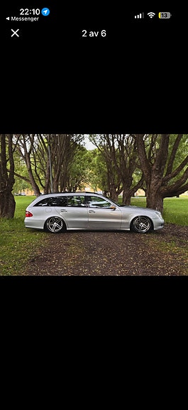 Mercedes-Benz E320 3 of 9