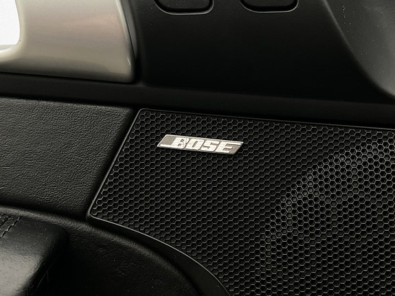 Porsche 911 Carrera 4S 15 of 30
