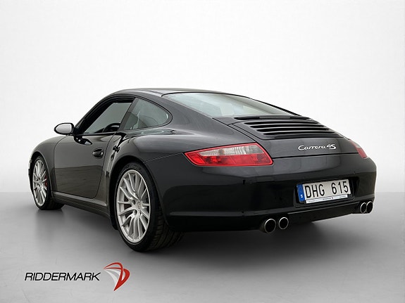 Porsche 911 Carrera 4S 8 of 30