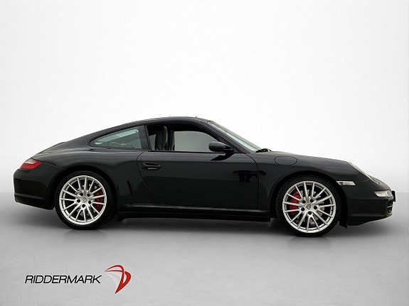 Porsche 911 Carrera 4S 3 of 30