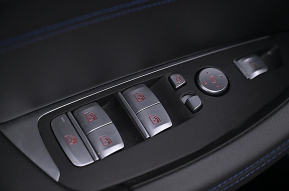 BMW iX3 11 of 27