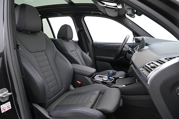 BMW iX3 15 of 27