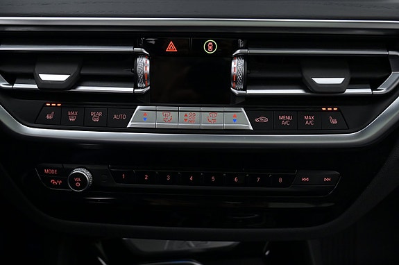 BMW iX3 23 of 27
