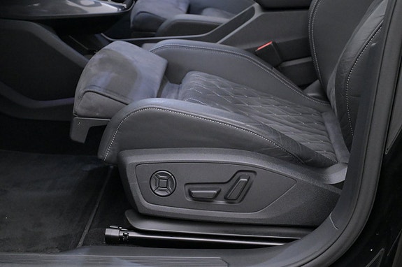 Audi Q4 e-tron 11 of 27