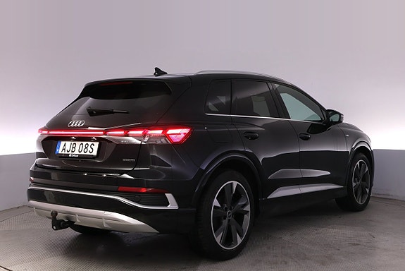 Audi Q4 e-tron 5 of 27