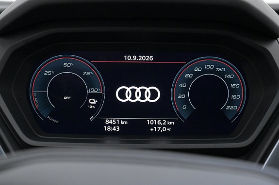 Audi Q4 e-tron 9 of 27
