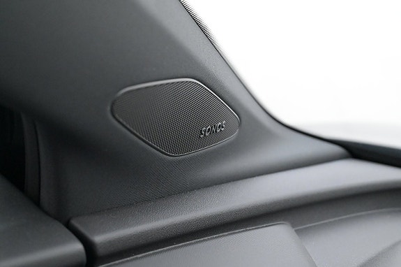 Audi Q4 e-tron 18 of 27