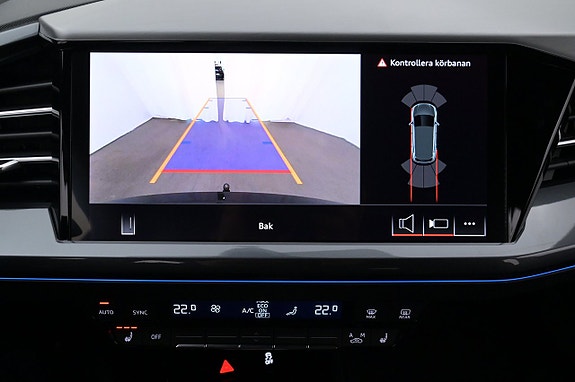 Audi Q4 e-tron 12 of 27