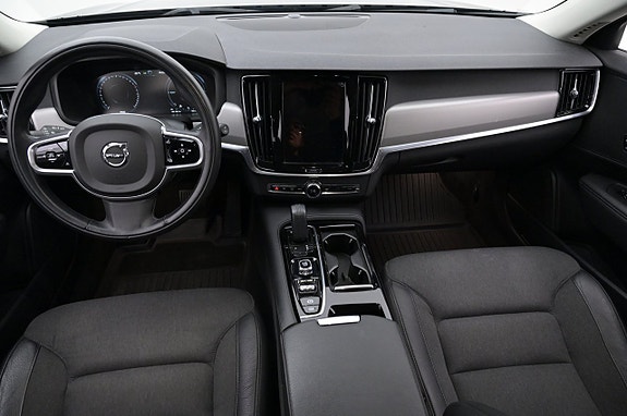 Volvo V90 6 of 27