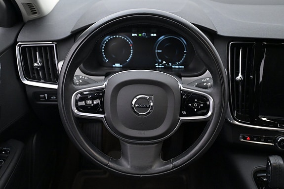 Volvo V90 7 of 27