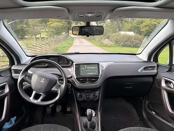 Peugeot 2008 12 of 12