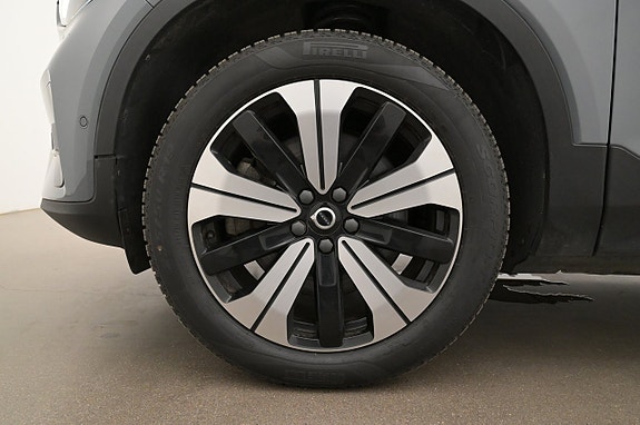 Volvo XC40 27 of 27