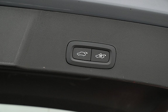 Volvo XC40 25 of 27