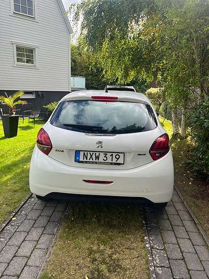 Peugeot 208 6 of 6