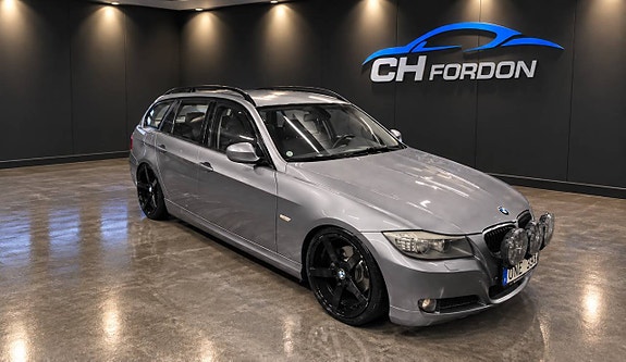 BMW E91 320D 4 of 5