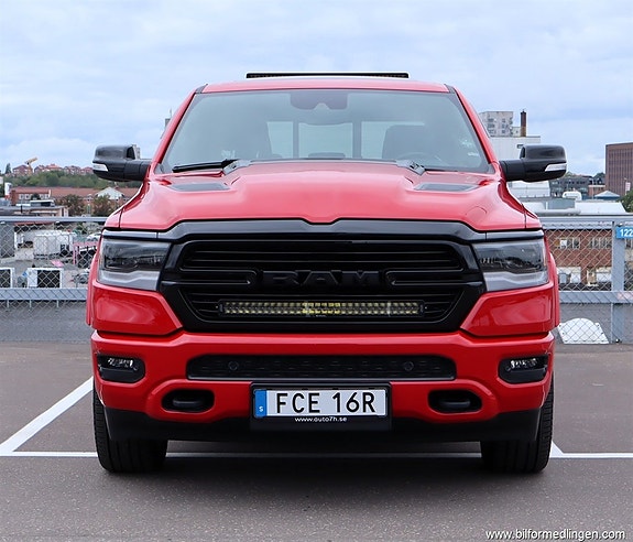Dodge RAM 1500 22 of 23