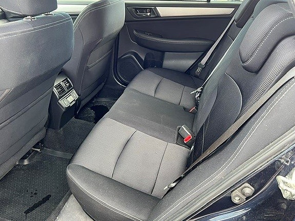 Subaru Outback 16 of 17