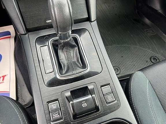 Subaru Outback 10 of 17