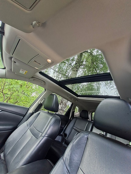 Nissan X-Trail 13 of 19