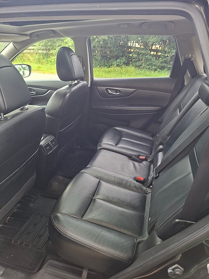 Nissan X-Trail 8 of 19