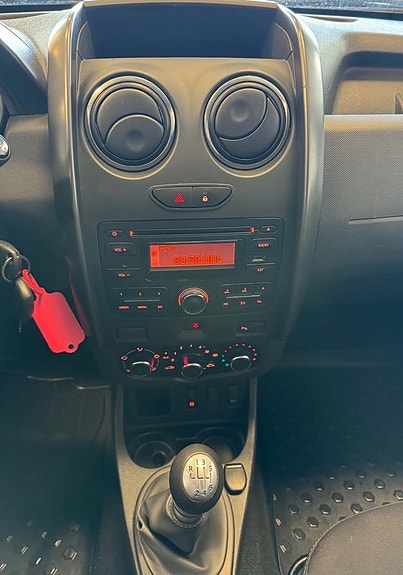 Dacia Duster 18 of 23