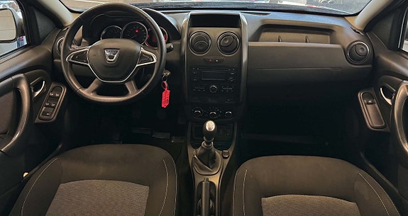 Dacia Duster 10 of 23