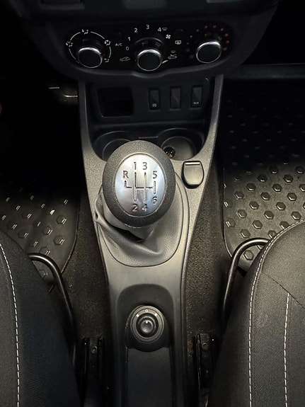 Dacia Duster 20 of 23