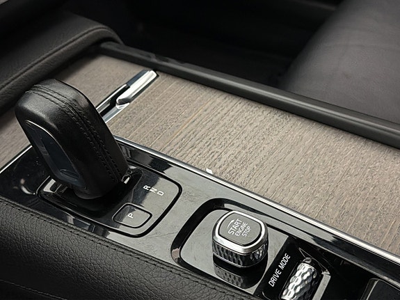 Volvo V90 Cross Country 29 of 30