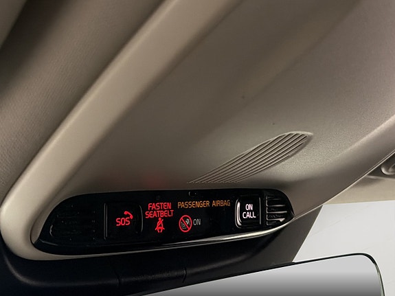 Volvo V90 Cross Country 14 of 30