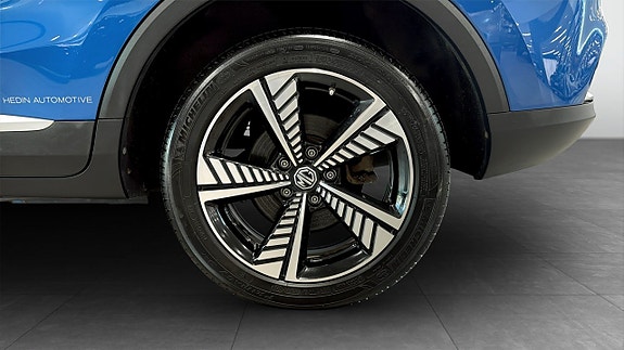 MG ZS 9 of 16