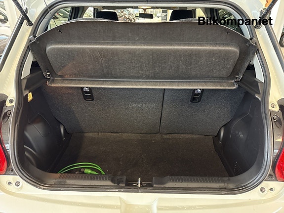 Suzuki Swift 14 of 14