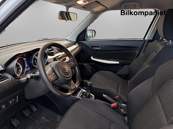 Suzuki Swift 8 of 14