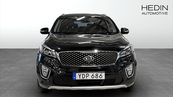 Kia Sorento 8 of 18