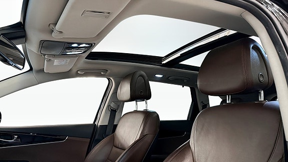 Kia Sorento 10 of 18