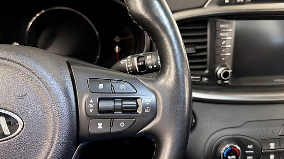 Kia Sorento 16 of 18