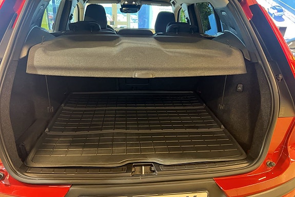 Volvo XC40 13 of 21