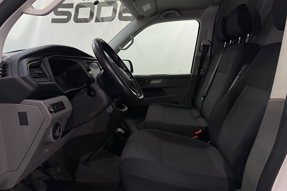 Volkswagen Transporter 6 of 16