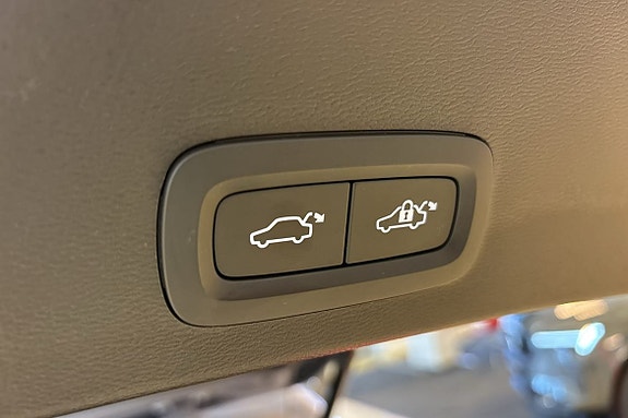 Volvo XC40 24 of 30
