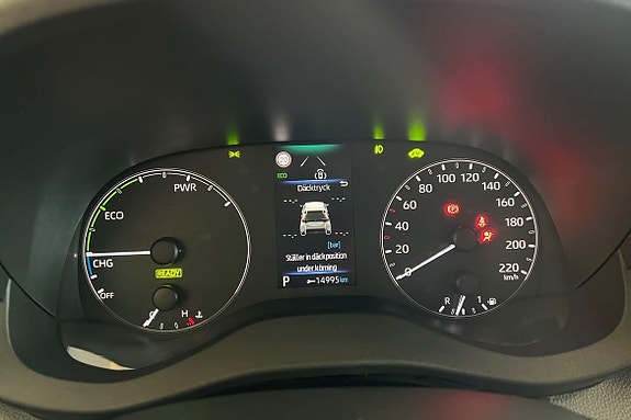 Toyota Yaris 16 of 21