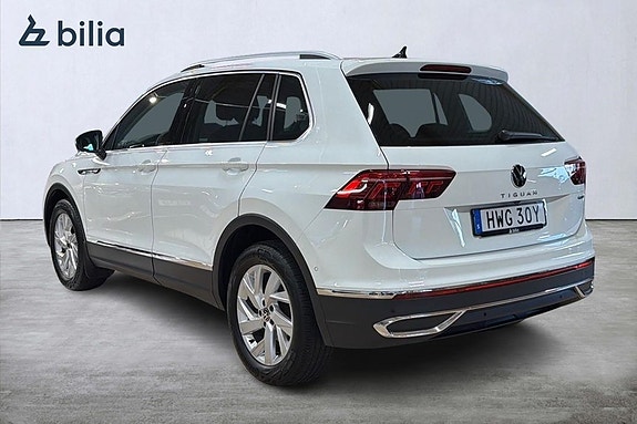 Volkswagen Tiguan 2 of 25