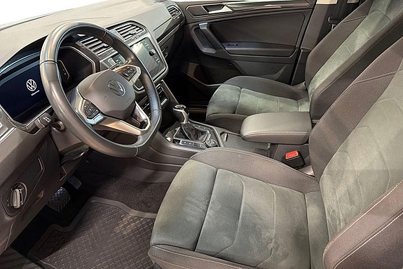 Volkswagen Tiguan 11 of 25
