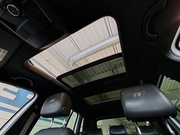 Volkswagen Tiguan 10 of 12