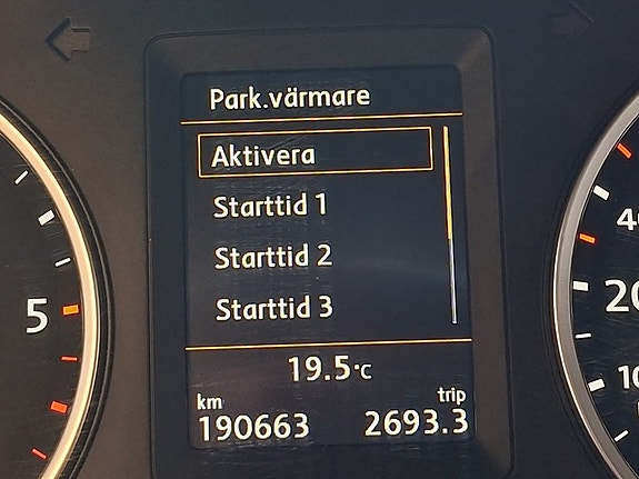 Volkswagen Tiguan 12 of 12