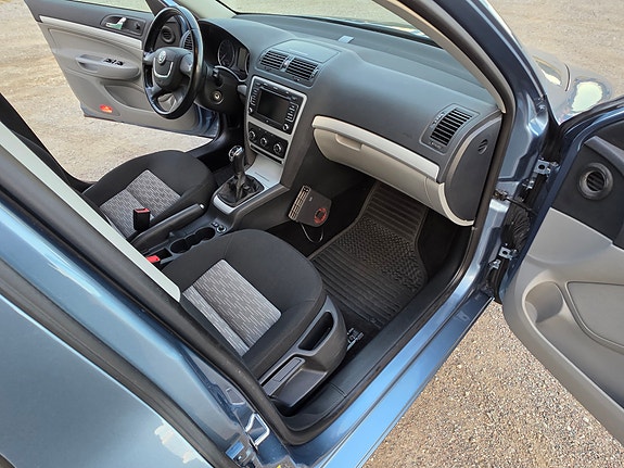 Skoda Octavia 4 of 6