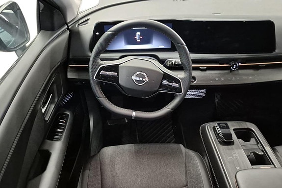 Nissan Ariya 22 of 30