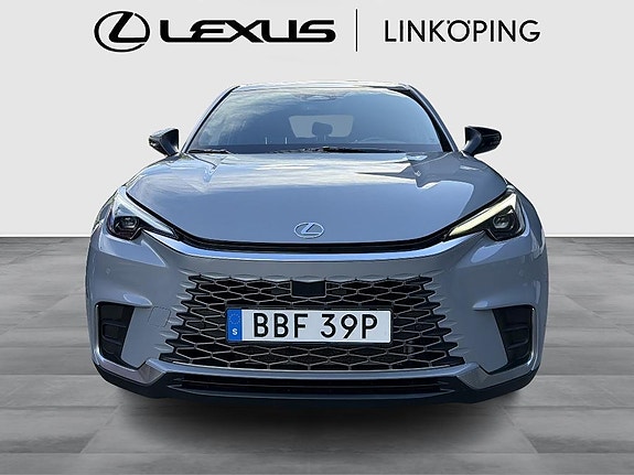 Lexus LBX 5 of 15