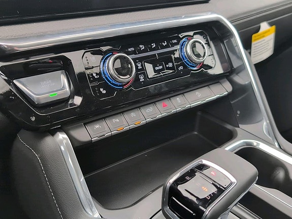 GMC Sierra 1500 23 of 27