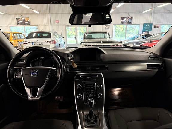Volvo XC70 9 of 9