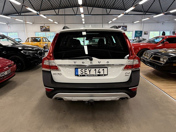 Volvo XC70 5 of 9
